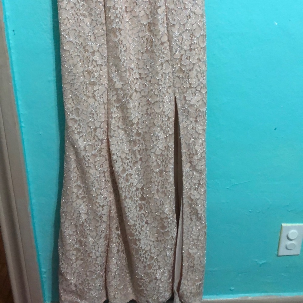 Dress - Picture 4 of 7